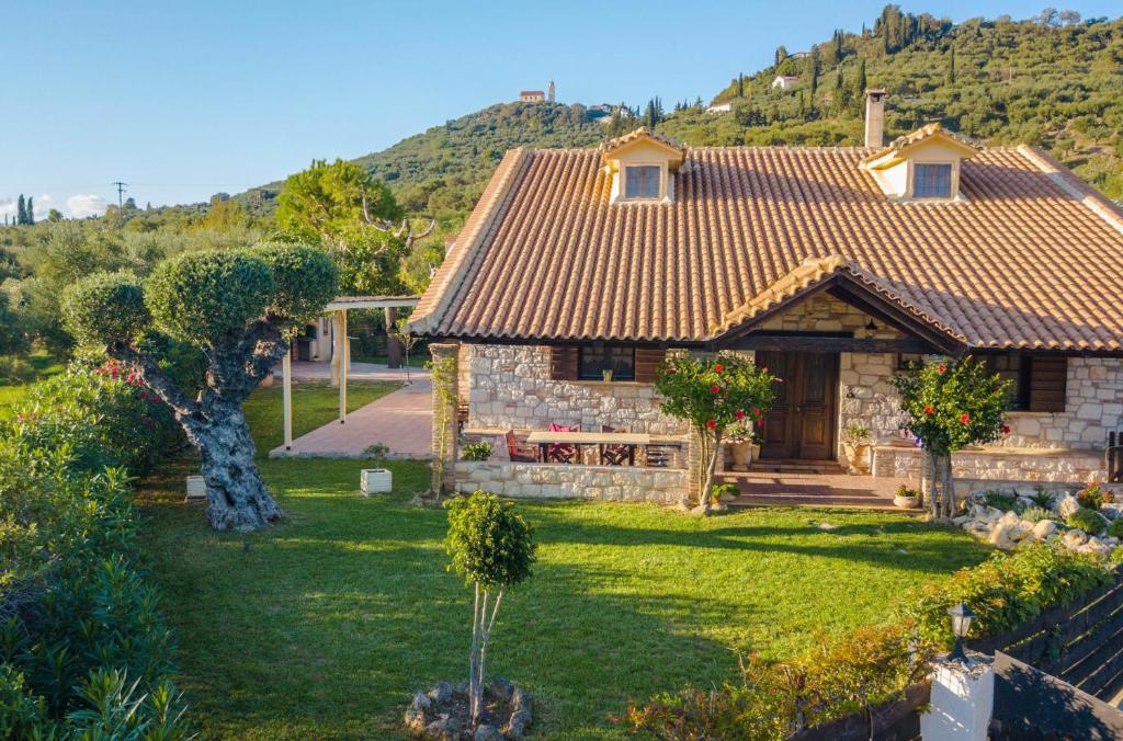 Can You Get Turkish Citizenship by Buying Real Estate in Turkey?