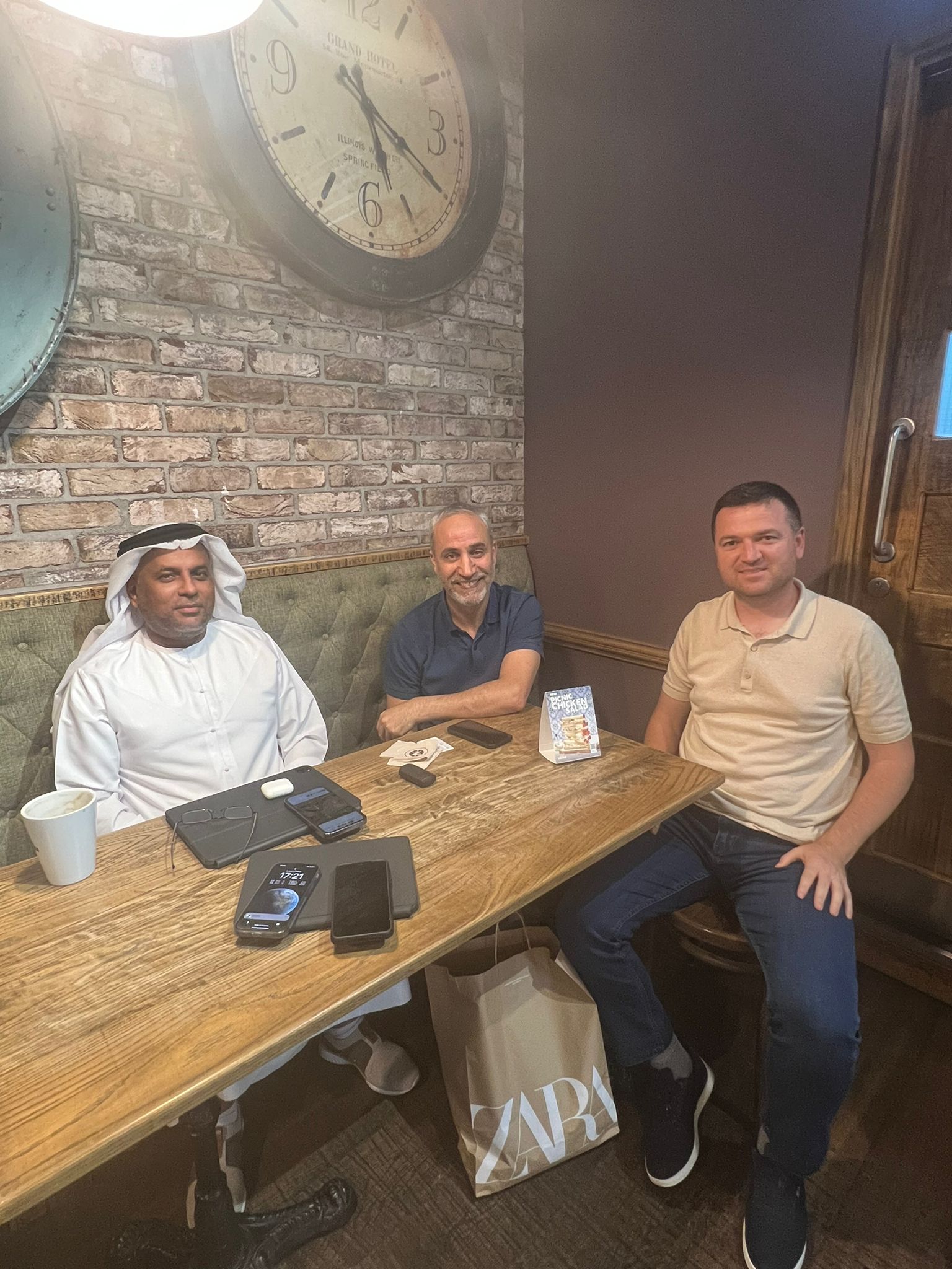 We visited our investors who are interested in our projects.